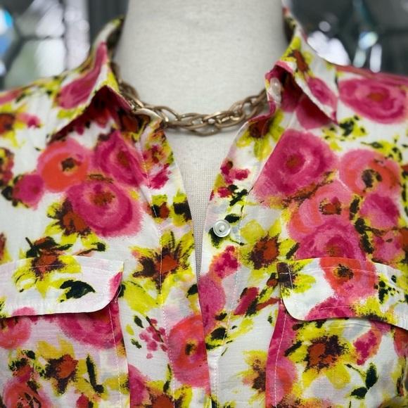 Ann Taylor Silk Blend Floral Button Front Blouse - Picture 2 of 8